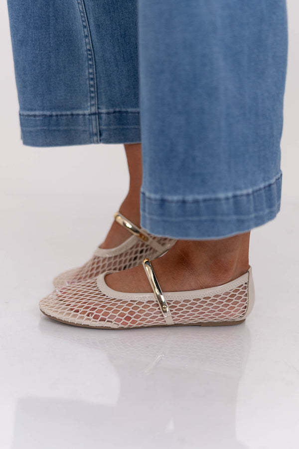 Sweet And Stylish Cream Flats