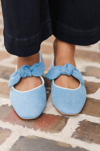 Shu Shop: Feels Effortless Blue Flats