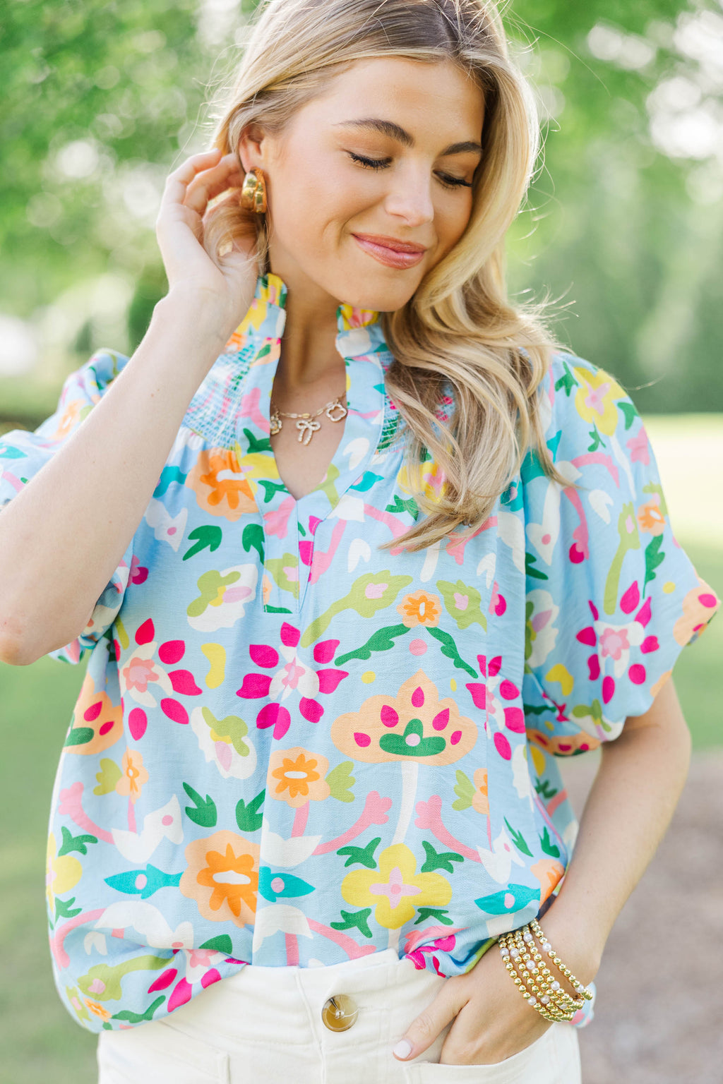 So Glad You're Here Blue Floral Blouse – Shop the Mint