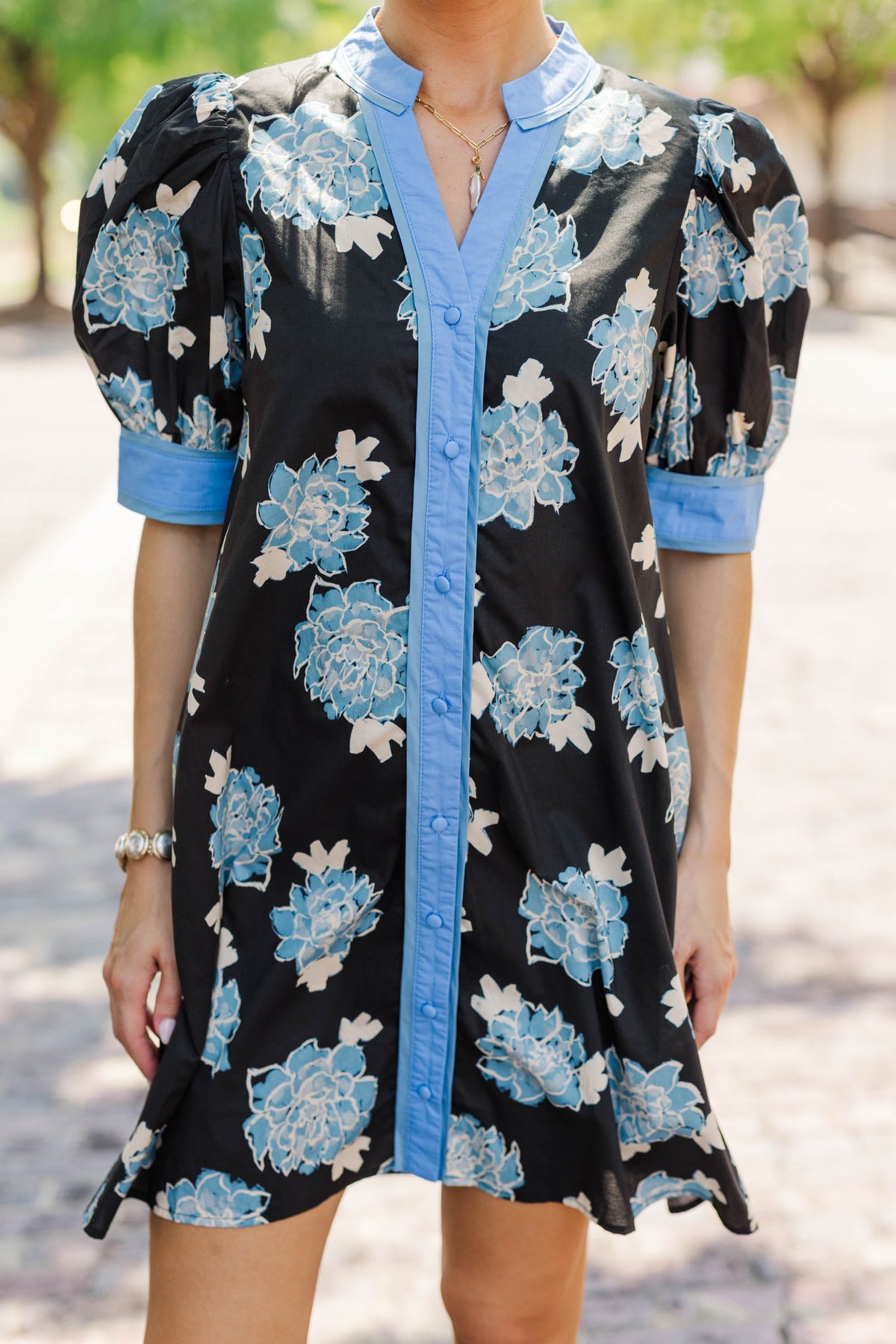 blue dress with black flowers Count Me In Floral – Shop the Mint 68 cm / 26.8 BLACK PRINCESS GOWN | Bridal Denim Jacket Color:Sangria