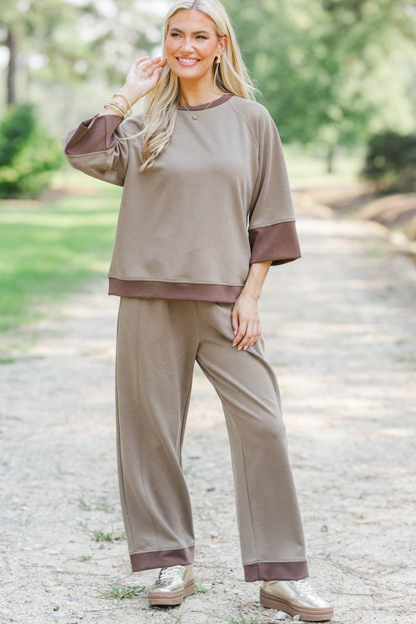 Delicate Moment Brown Pants