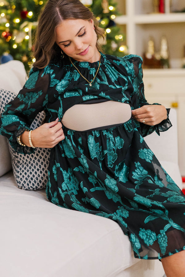 NURSING COLLECTION: Modern Elegance Emerald Textured Dress