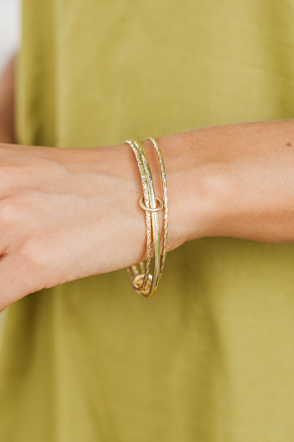 Beautifully Made Gold Textured Bracelet