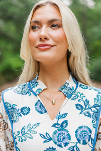 In Rotation Gold Pendant Necklace