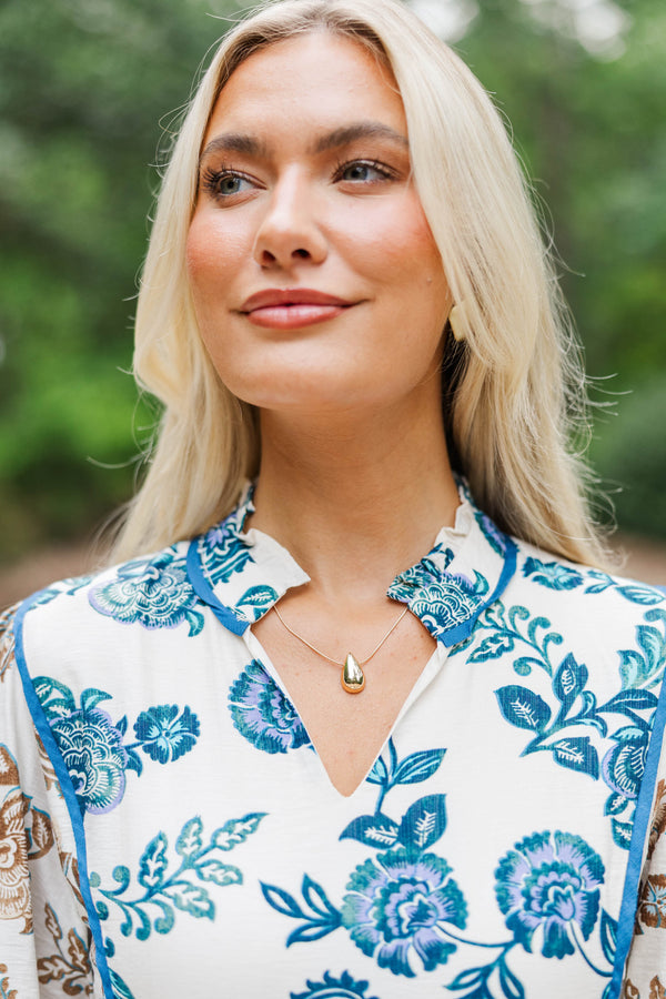 In Rotation Gold Pendant Necklace