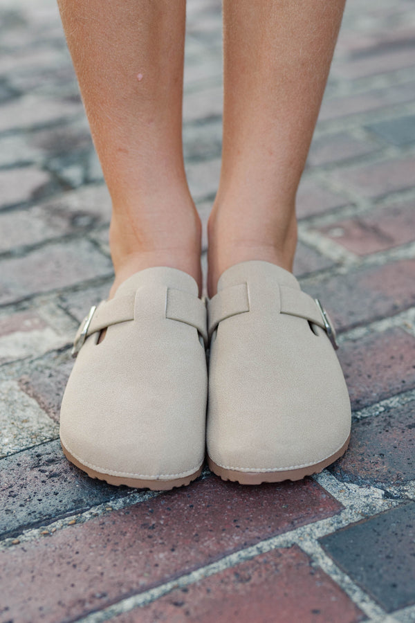 Girls: Friday Feeling Taupe Clogs
