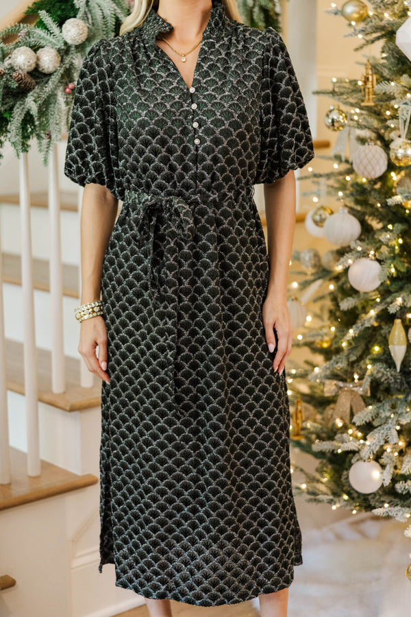 Holiday Socialite Green Velvet Midi Dress