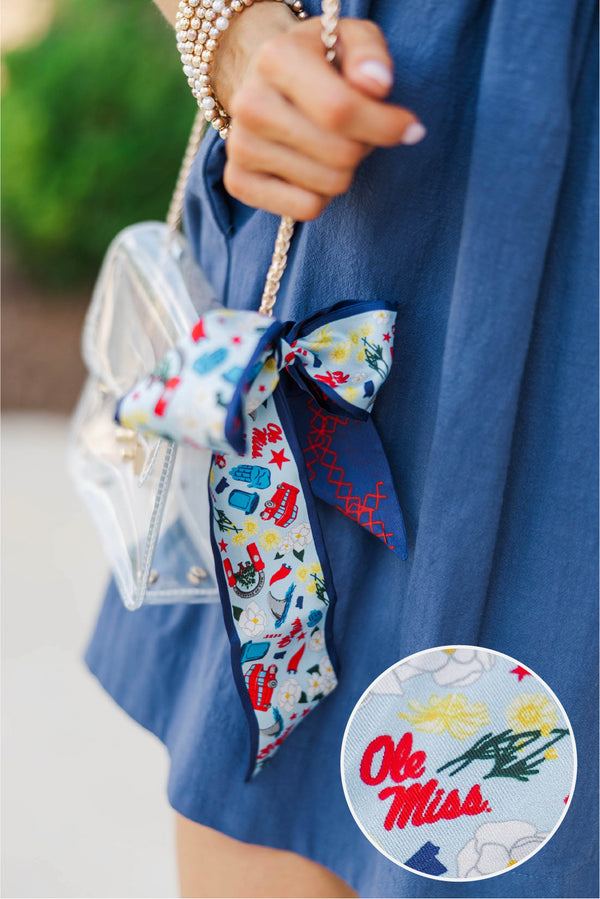 Saturday Silks: Knot Your Average Blue Purse Scarf