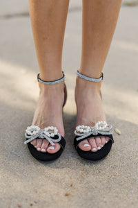 Girls: The Lyla Black Bow Sandals