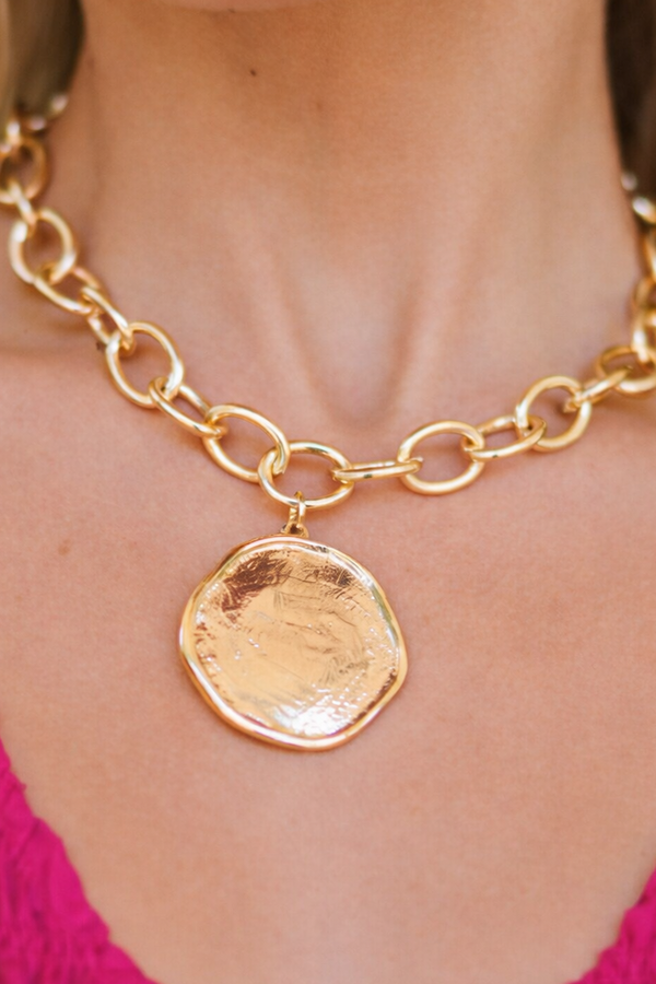 Out For The Day Gold Necklace