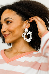 Yacht Party Natural White Heart Earrings