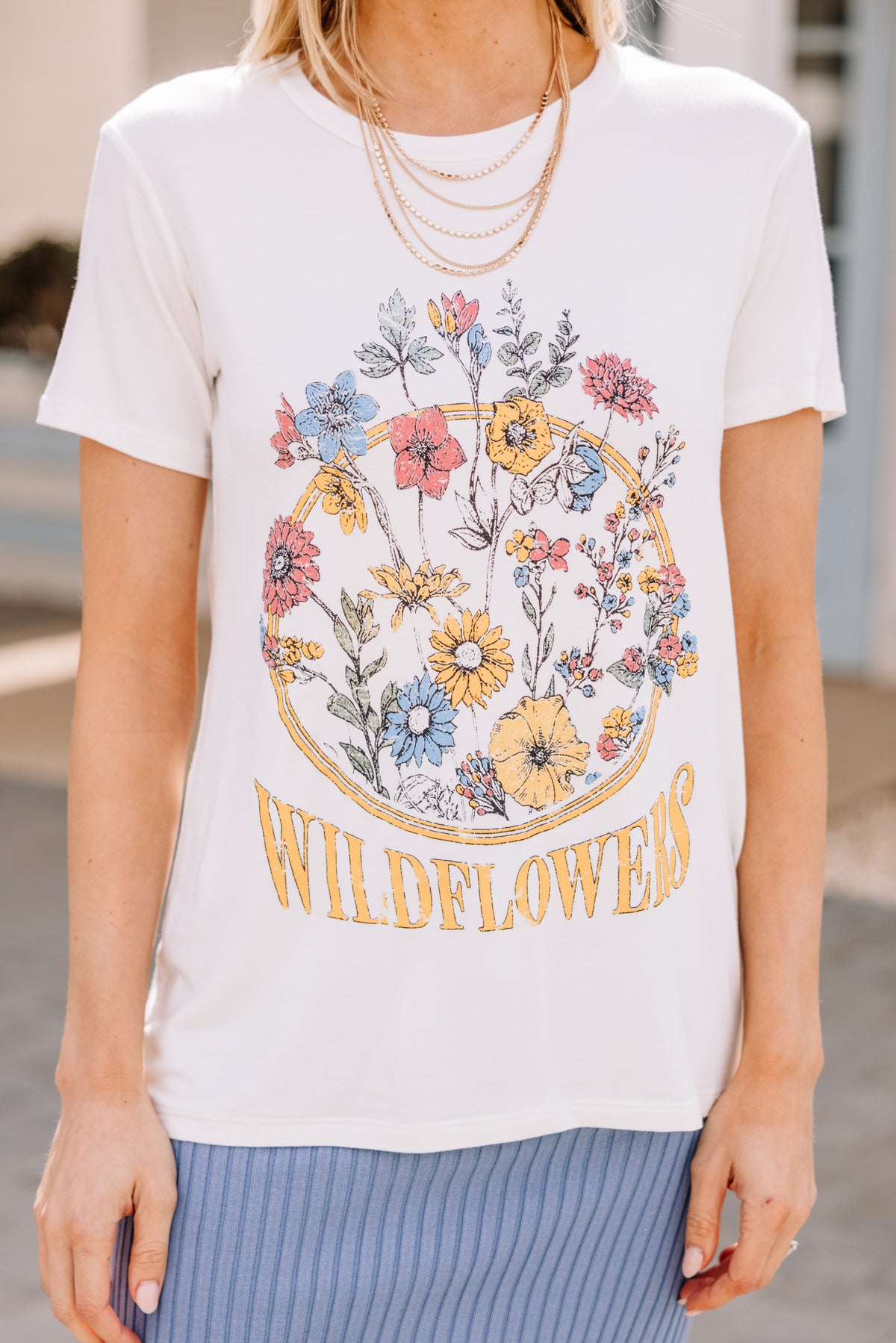 Pickin' Wildflowers Ivory White Graphic Tee - Trendy Graphic Tee – Shop ...