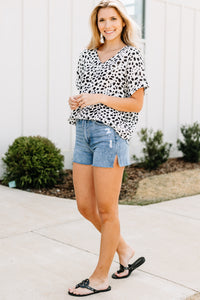 spotted short sleeve top