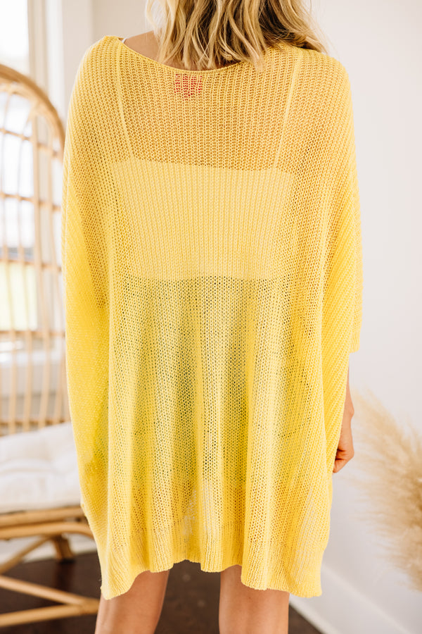 loose knit yellow sweater