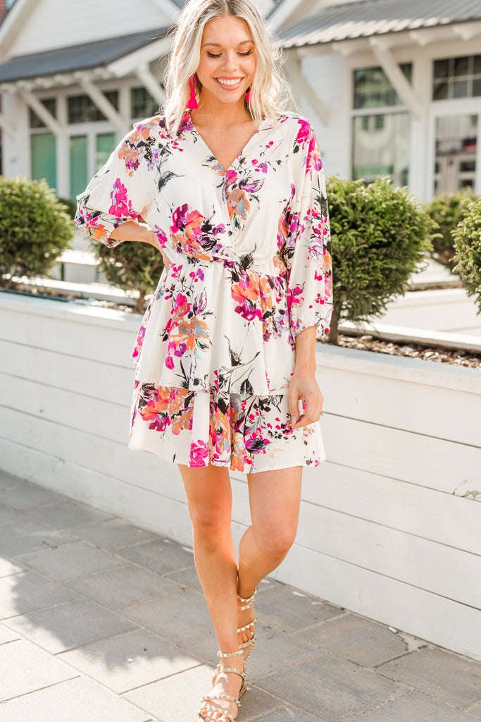 Feminine Pink Floral 3/4 Sleeve Dress - Trendy Dresses – Shop the Mint