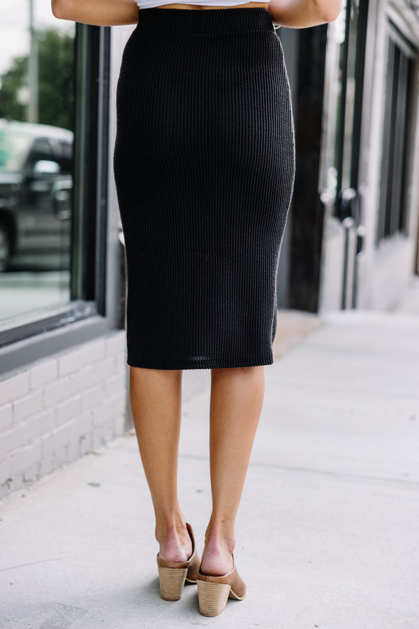 black ribbed skirt