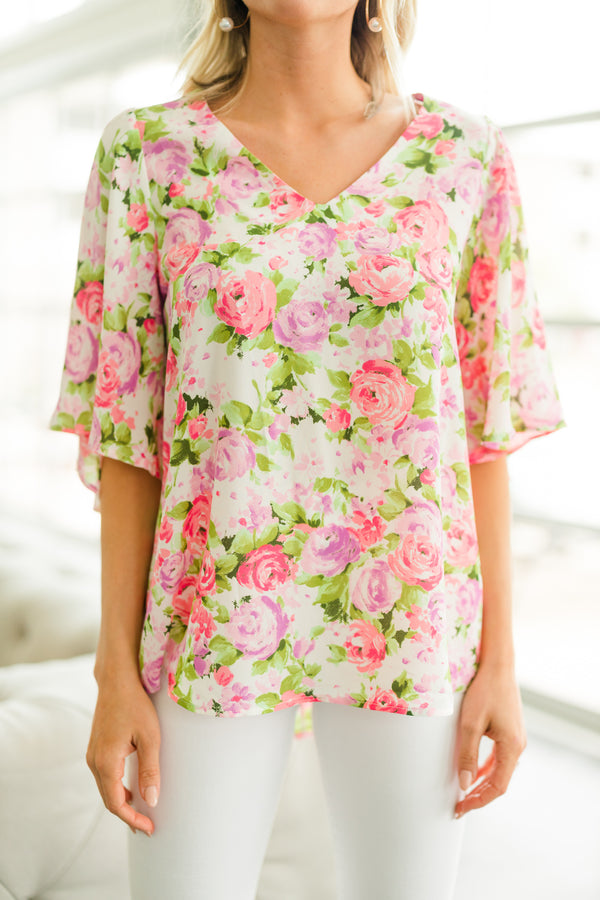 feminine floral blouse