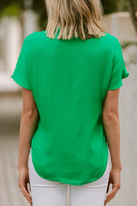 light green short sleeve top