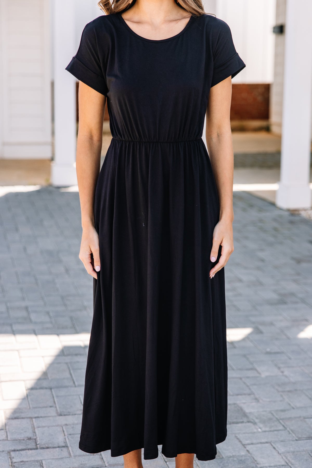 Hold On Tight Black Tied Back Maxi Dress – Shop the Mint