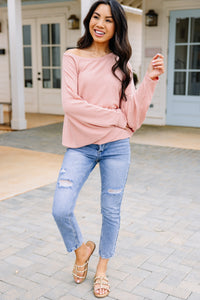 casual pink top