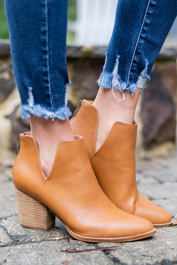 A Moment In Time Camel Brown Booties