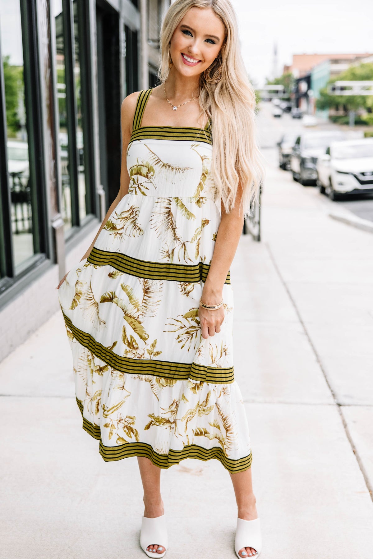 Cute Green Floral Midi Dress - Trendy Midi Dresses – Shop the Mint