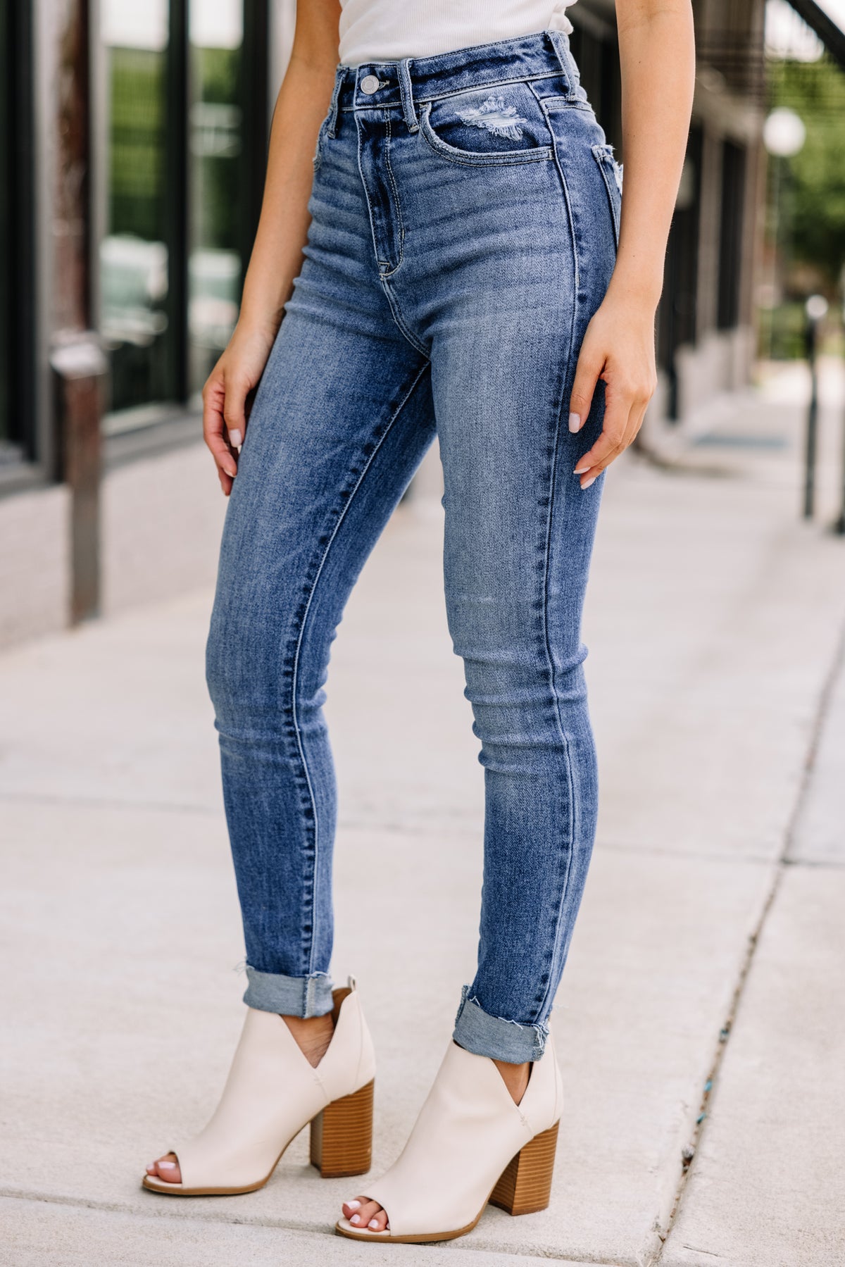 It's Your Way Medium Wash Distressed Jeans - Women's Denim – Shop the Mint