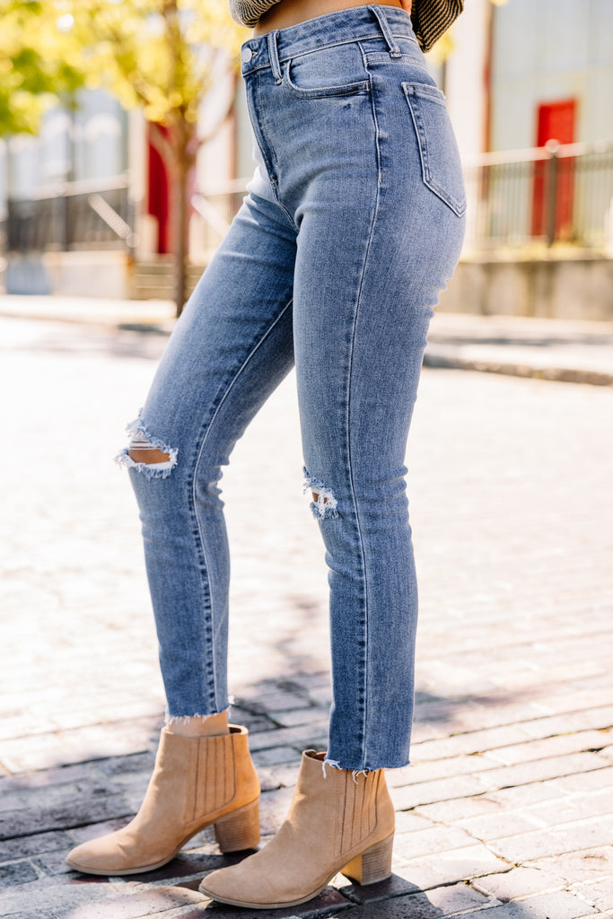 Can't Hide Medium Wash Distressed Jeans – Shop the Mint