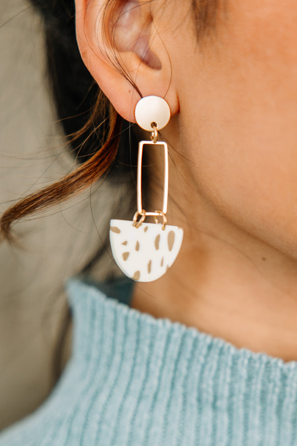 spotted gold earrings