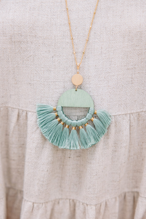 trendy tassel necklace