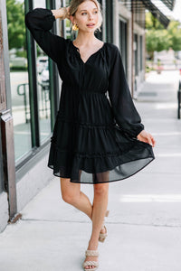 trendy little black dress