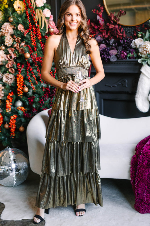 Gold Sequined Mermaid Metallic Gold Evening Gown With Long Sleeves, Deep V  Neckline, Cape Style, And Sweep Train Perfect For Prom, Formal Parties, Or  Special Occasions Included From Sexypromdress, $128.65 | DHgate.Com