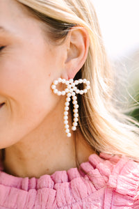 Classic Case White Pearl Bow Earrings
