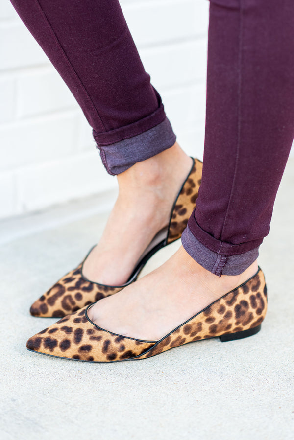 shoes, flats, close toed, booties, fall shoes, fall clothing, slip on, cheetah, animal print, leopard print, brown, pointy, work