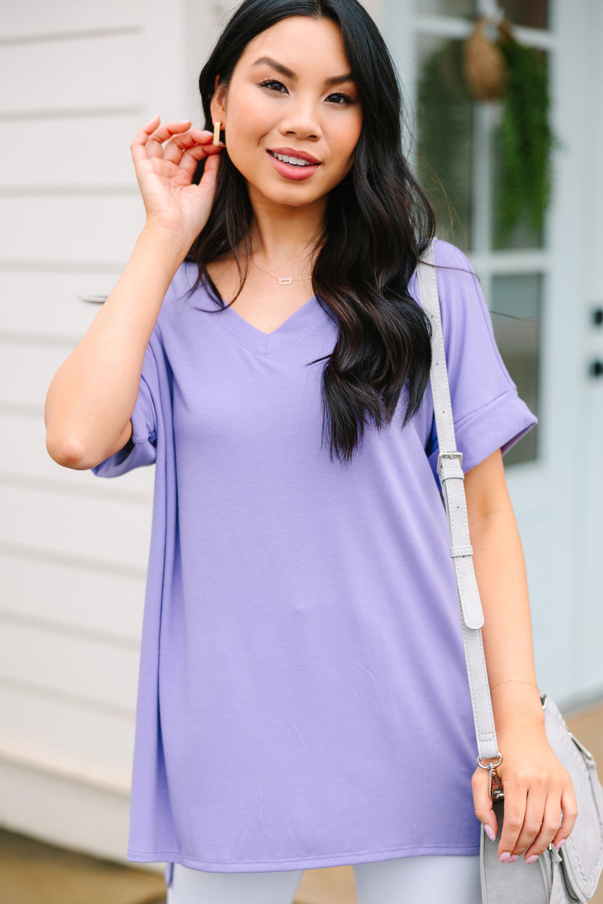 Make Your Life Easy Lavender Purple V-neck Top – Shop the Mint