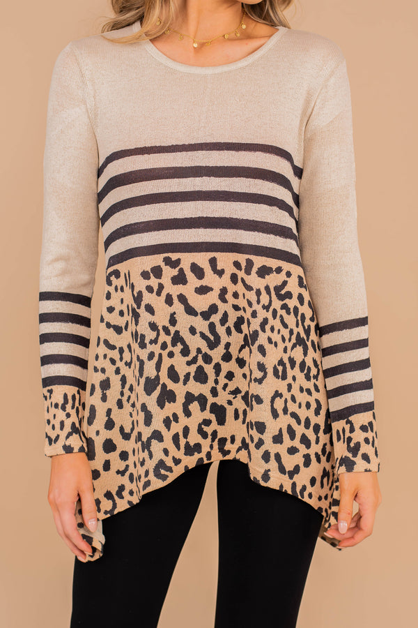 round neckline, long sleeves, stripes, leopard print, shark bite hemline, comfy