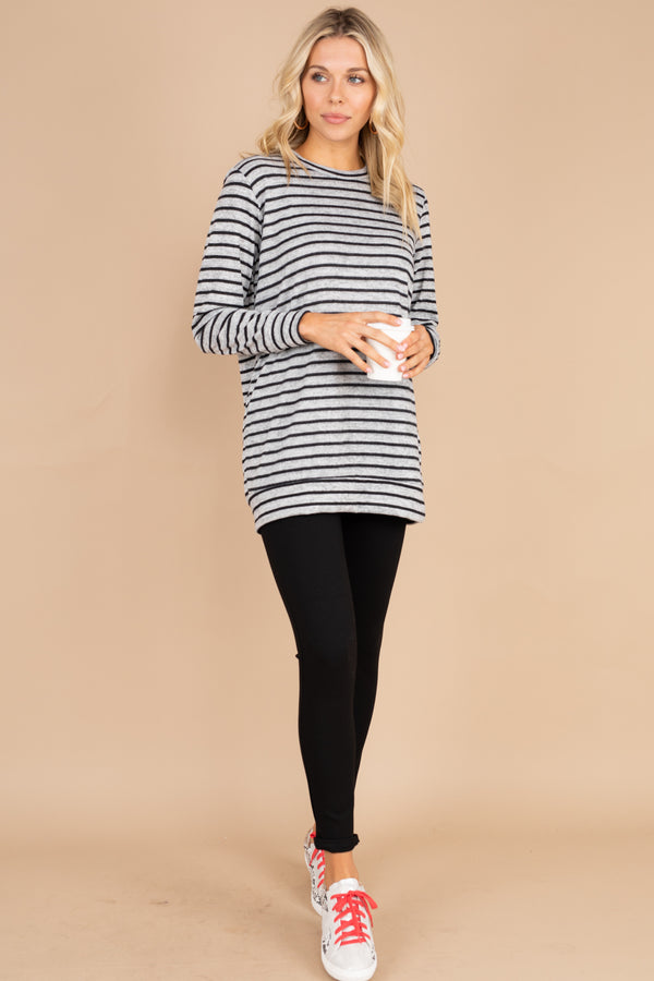 tunic, striped tunic, black, round neckline, long sleeves, striped print, comfy, casual 