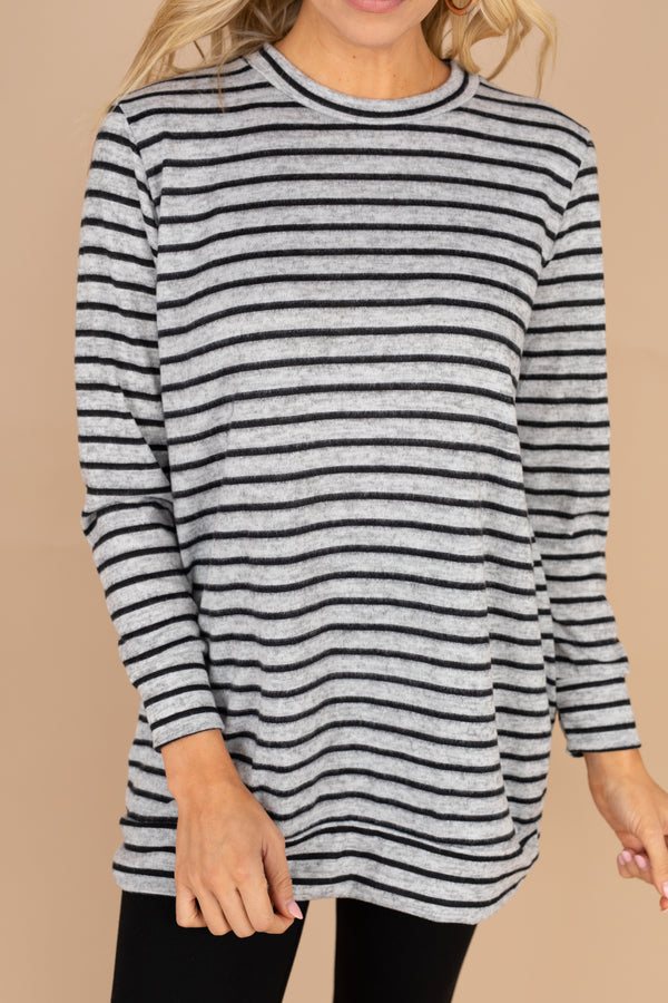 tunic, striped tunic, black, round neckline, long sleeves, striped print, comfy, casual 