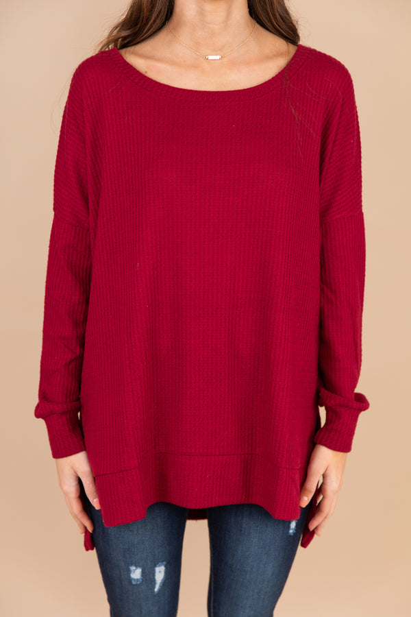 red top, red waffle top, top, waffle knit fabric, long sleeves, split sides, round neckline, high low hem, layer, casual