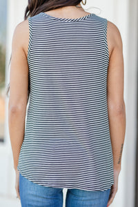 simple stiped black and white tank