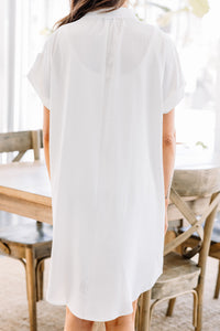 solid white short sleeve dress
