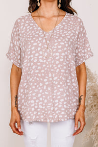 spotted short sleeve top