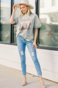 casual graphic tee