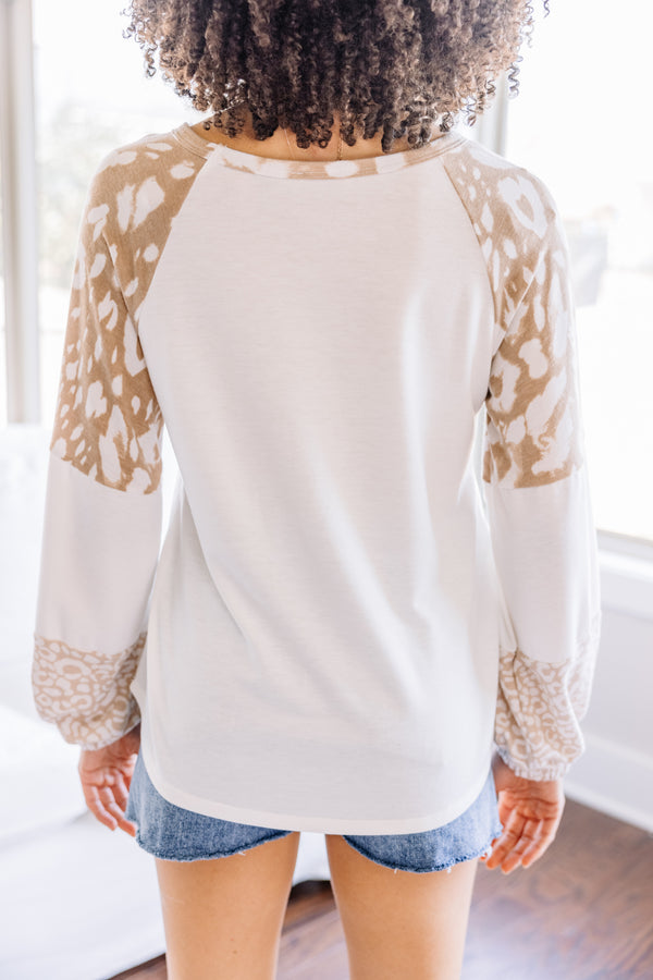 leopard print sleeve top